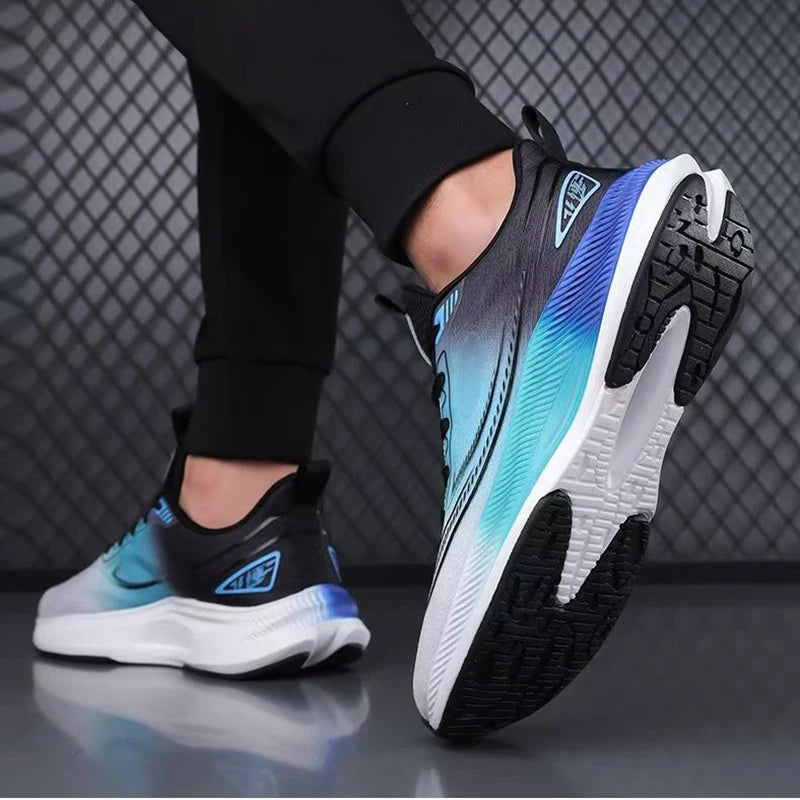 Y 39-44 Men's New Soft-soled Running Shoes Are Fashionable and Versatile Casual Sneakers