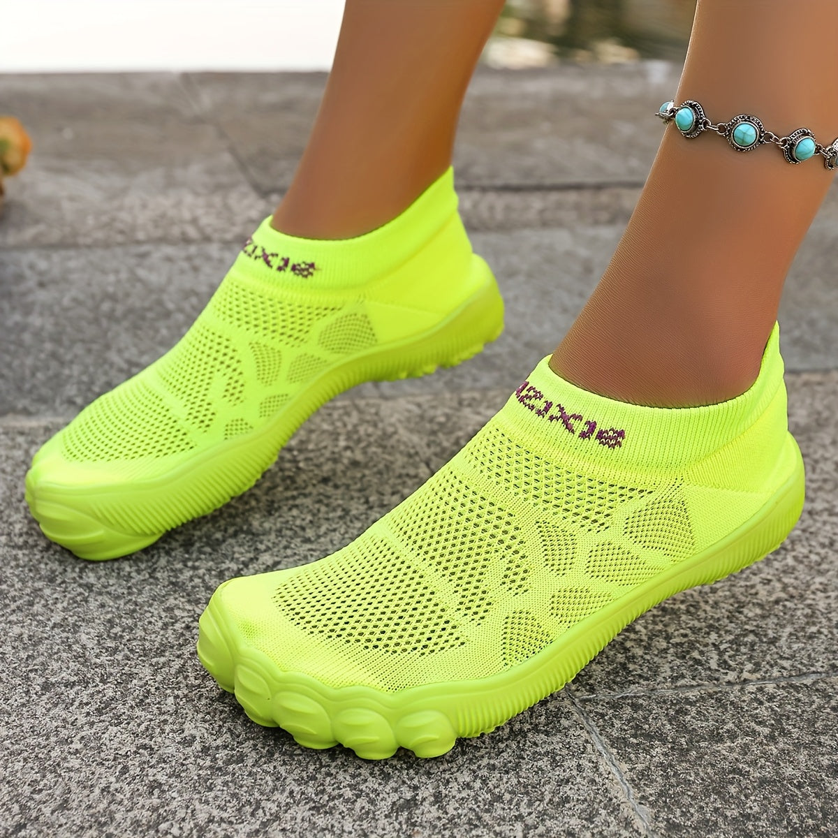 Unisex Breathable Five-Toe Slip-On Hiking Shoes - Lightweight Mesh & Rubber Sole for Beach, Trail, Gym, Running - White/Cool Blue All-Season Outdoor Sports Sneakers, Hiking Accessories, Beach Footwear, Sleek Shoe Design, Flex